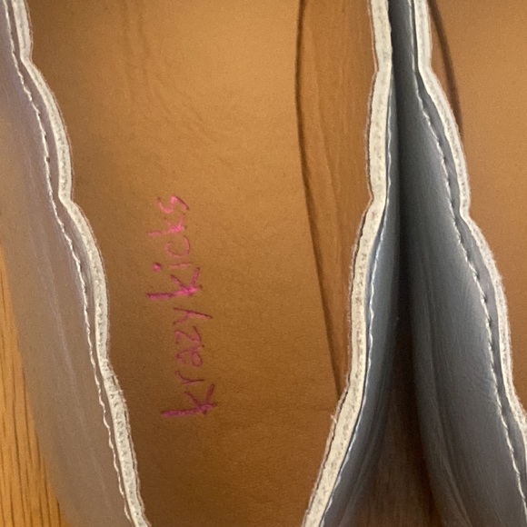 Krazy Kicks Girl’s Silver Ballet Flats With Star Size 11 - Picture 6 of 7
